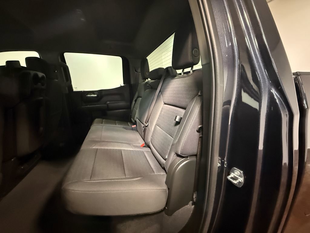 Used 2023 Chevrolet Silverado 1500 Custom image 8