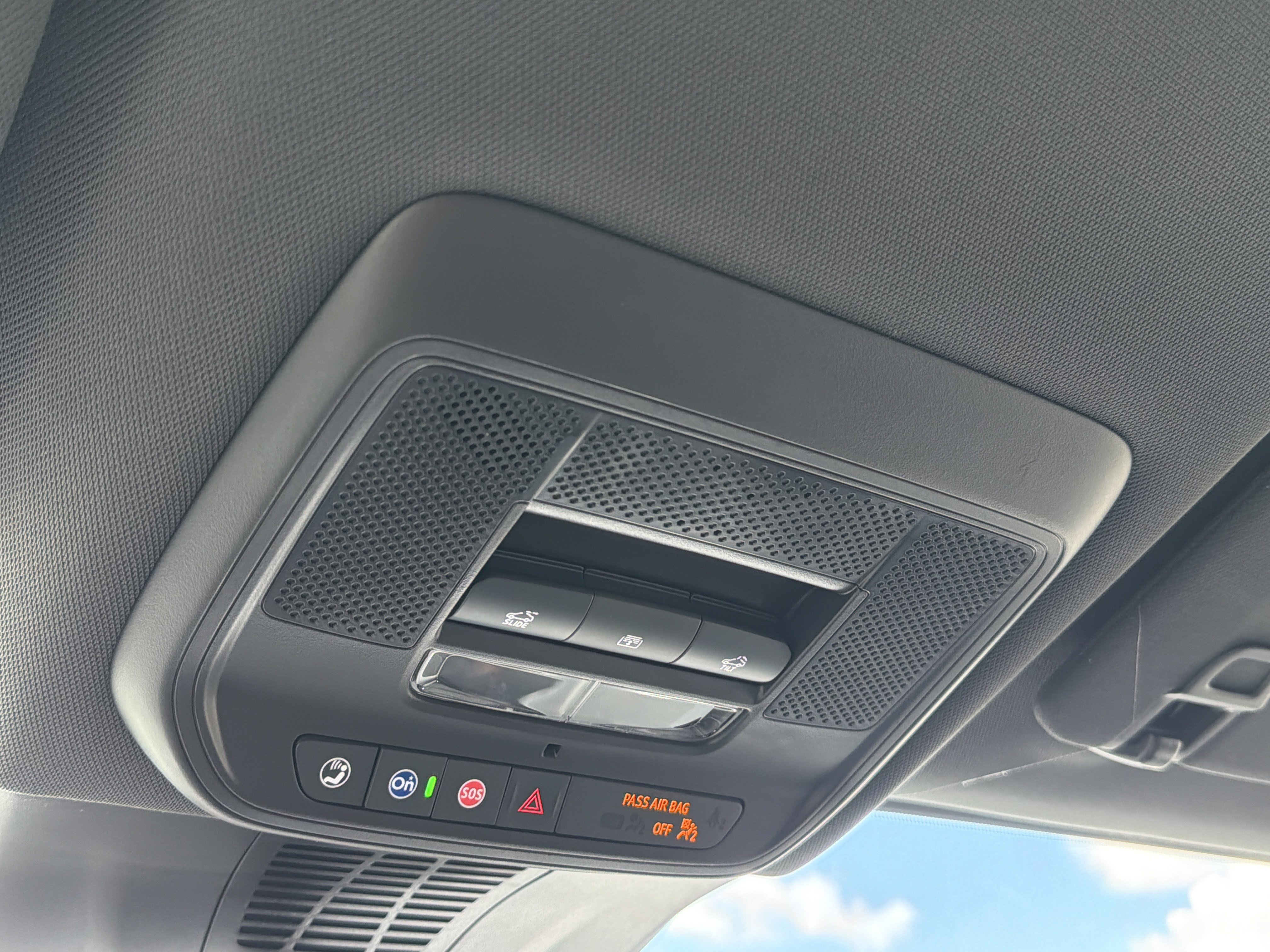 New 2026 Chevrolet Blazer EV LT w/ LPO, Blackout Package AWD/4WD image 23