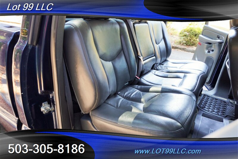 Used 2005 Chevrolet Silverado 2500 LT w/ Heavy-Duty Power Package AWD/4WD image 16