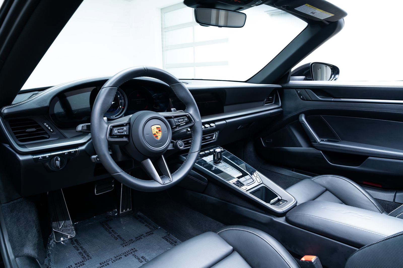 Used 2022 Porsche 911 Carrera GTS RWD image 16