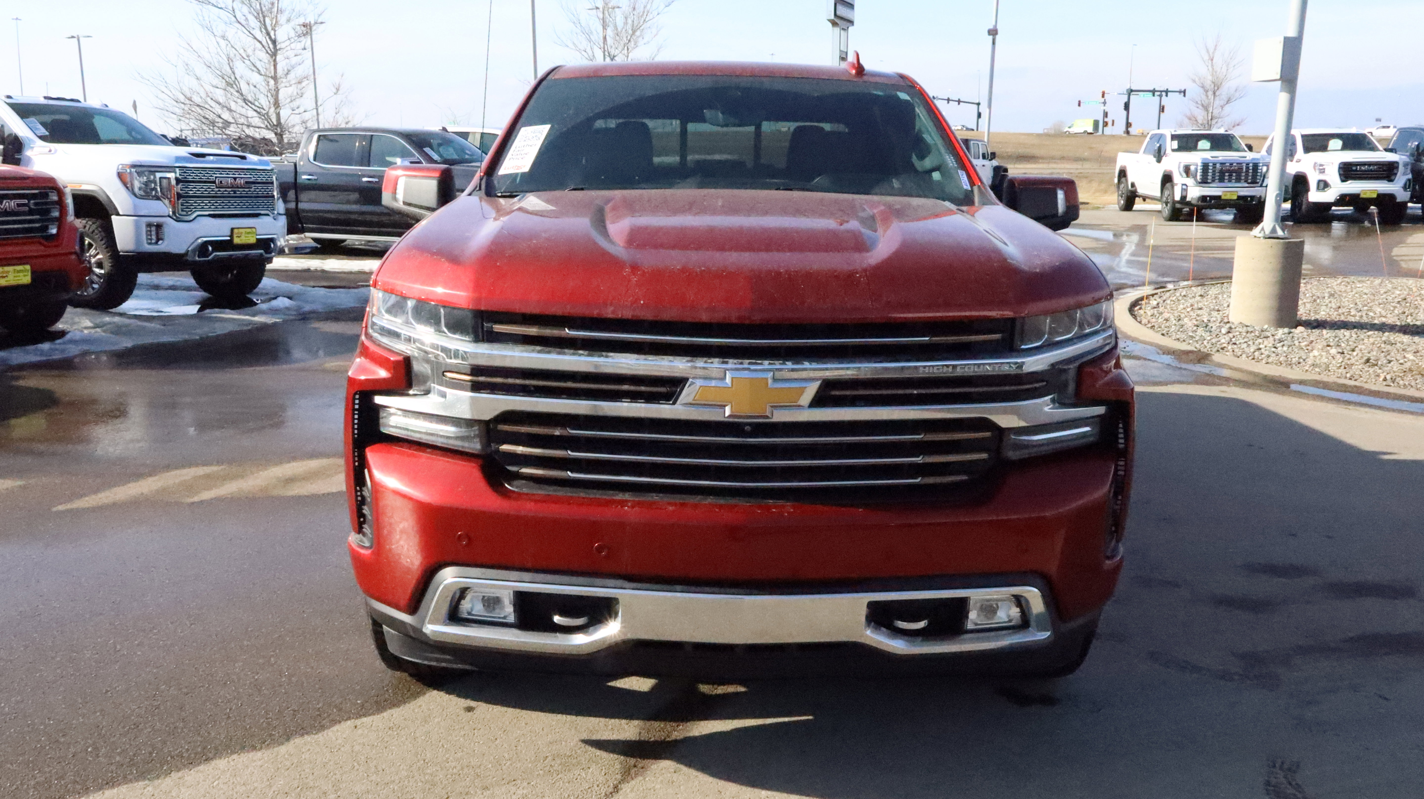 Certified 2022 Chevrolet Silverado 1500 High Country w/ Technology Package image 2