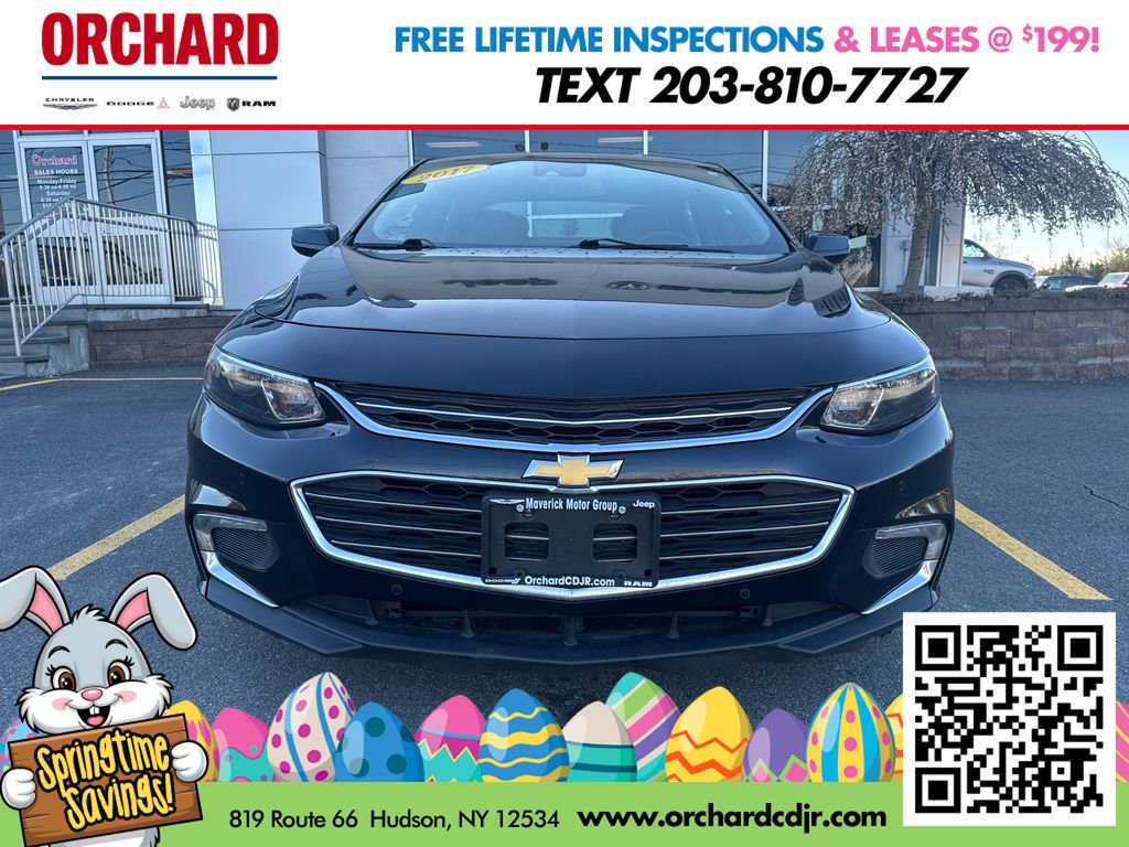 Used 2017 Chevrolet Malibu LT w/ Leather Package image 2