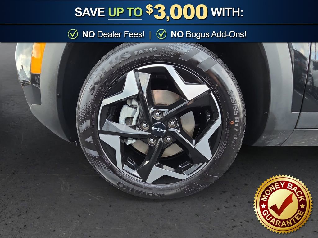 Used 2025 Kia Seltos S image 13