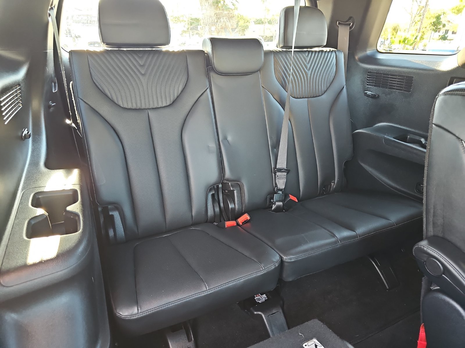 Used 2023 Hyundai Palisade Calligraphy FWD image 12
