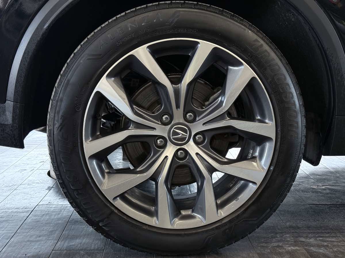 Used 2023 Acura MDX SH-AWD w/ Technology Package image 39