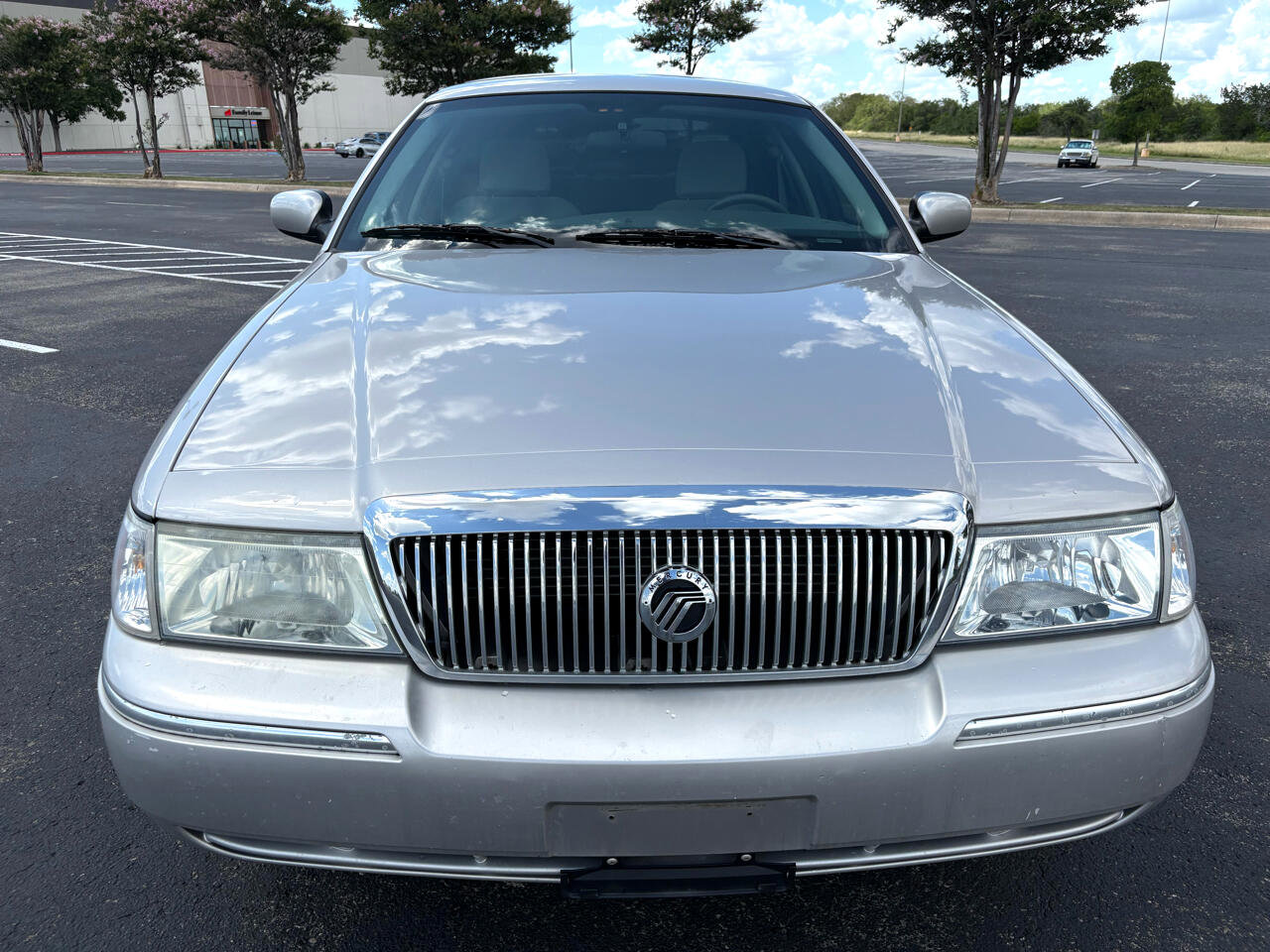 Used 2005 Mercury Grand Marquis GS image 43
