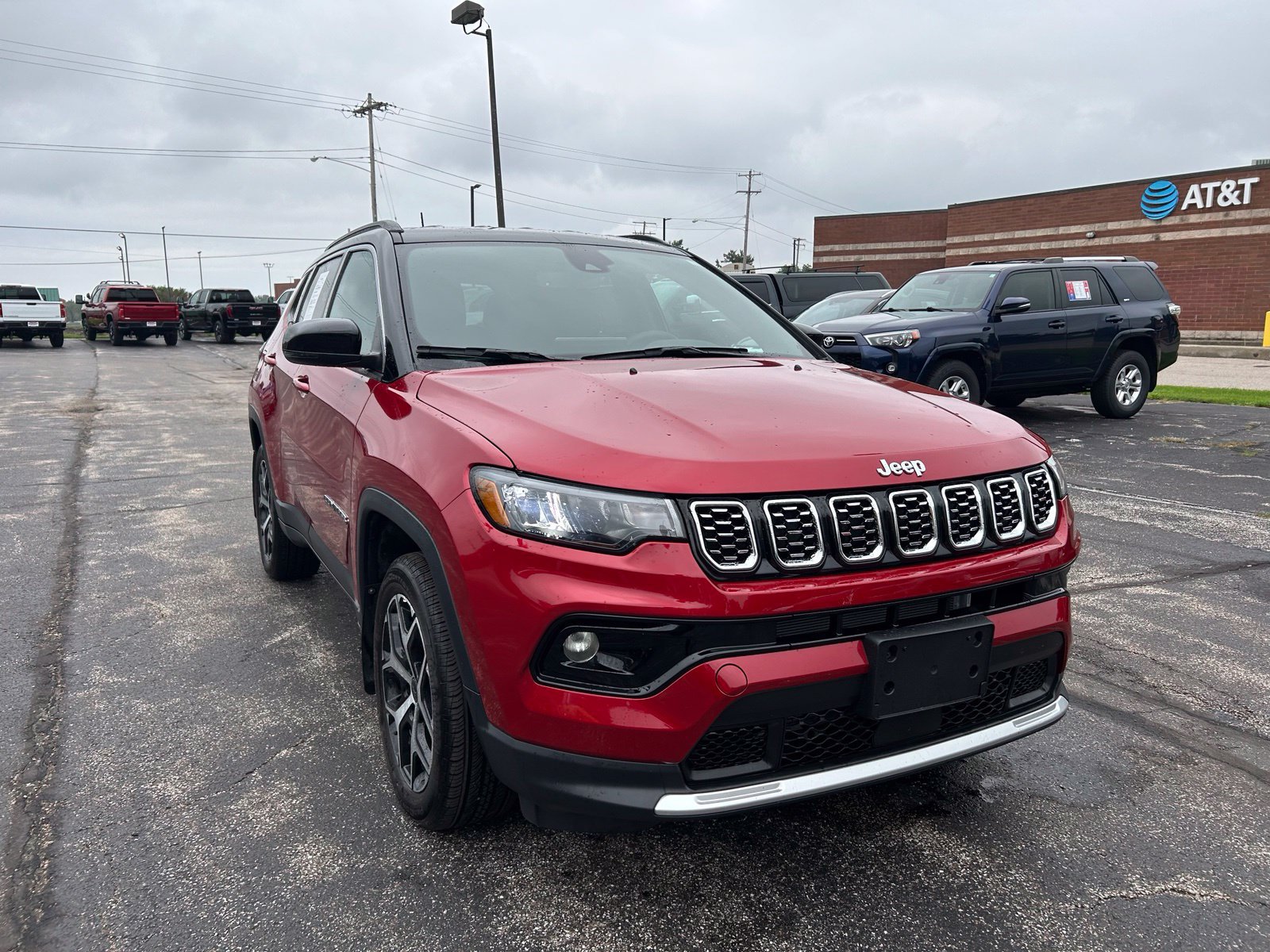 Used 2025 Jeep Compass Limited AWD/4WD image 8