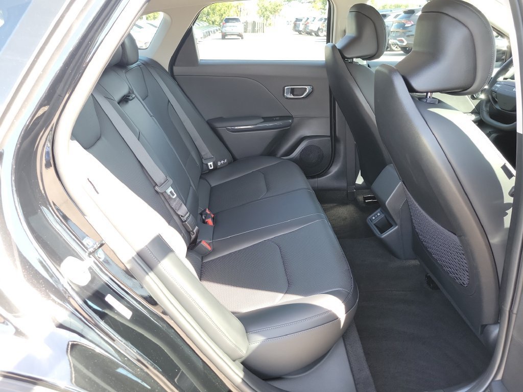 New 2026 Kia K4 EX FWD image 12