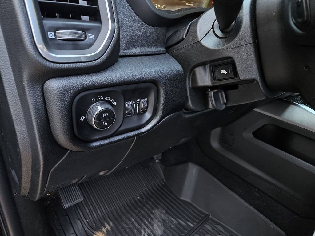 New 2026 RAM 3500 Laramie w/ Night Edition AWD/4WD image 14