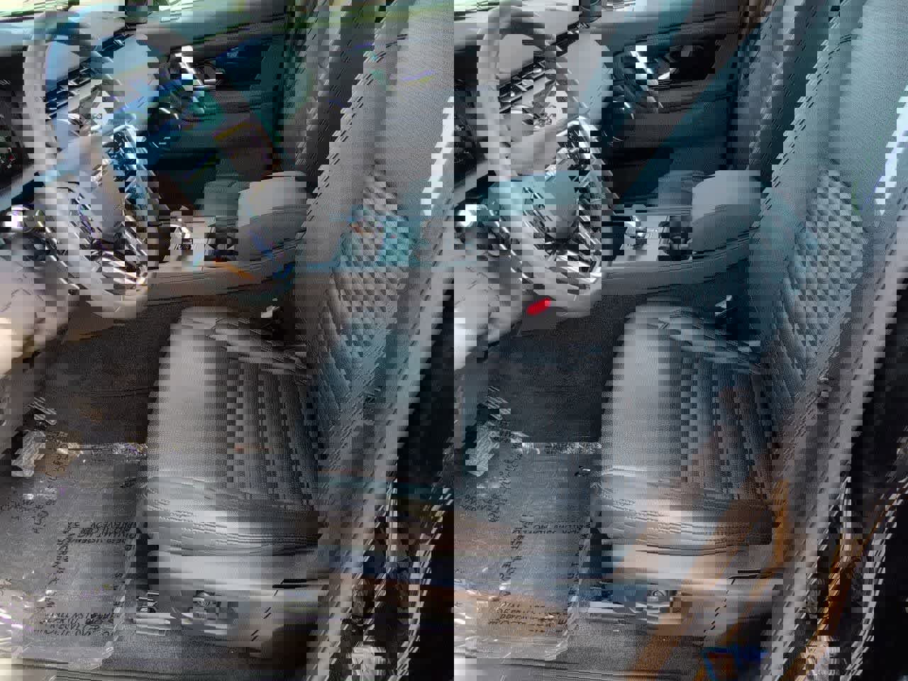 Certified 2025 Land Rover Discovery Sport S image 16