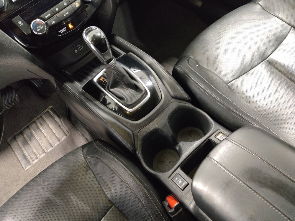 Used 2018 Nissan Rogue SL image 26