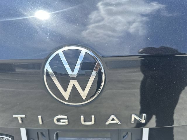 Used 2021 Volkswagen Atlas Cross Sport SE w/ Panoramic Sunroof Package FWD image 14