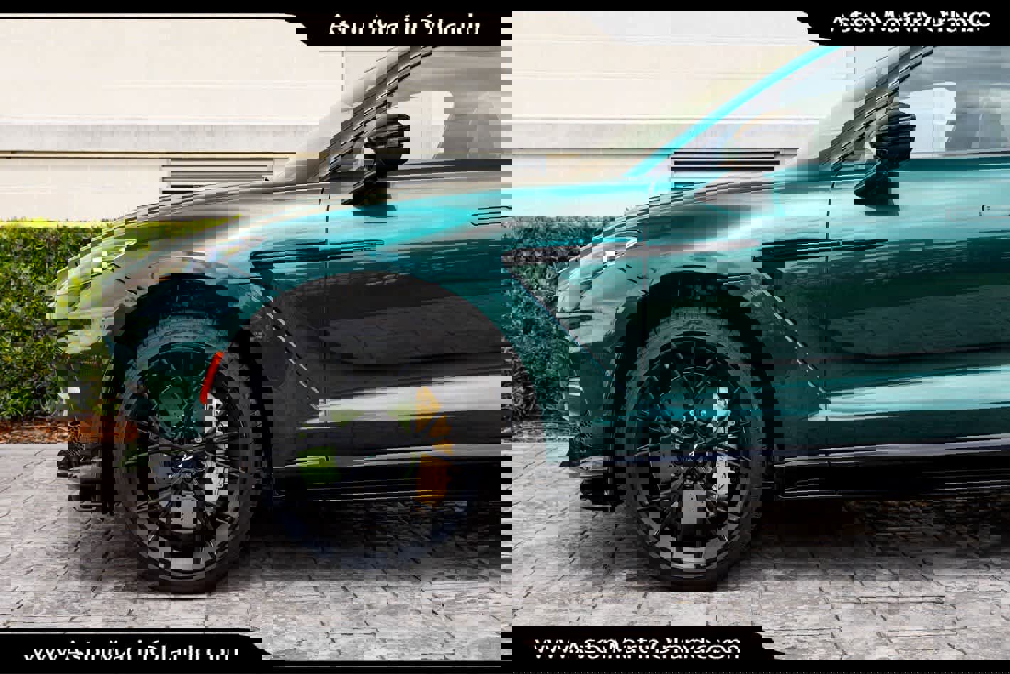 Used 2025 Aston Martin DBX 707 image 37