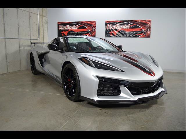 New 2026 Chevrolet Corvette Z06 RWD image 2