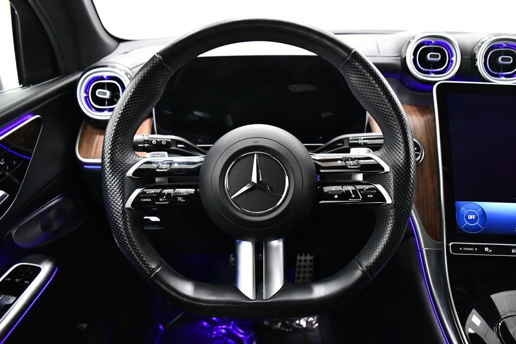 Certified 2025 Mercedes-Benz GLC 300 4MATIC image 9
