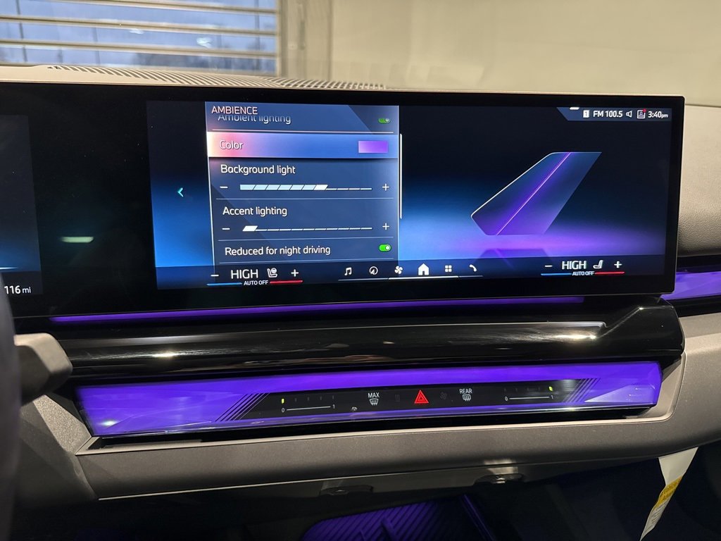 Used 2024 BMW i5 eDrive40i w/ Premium Package image 28