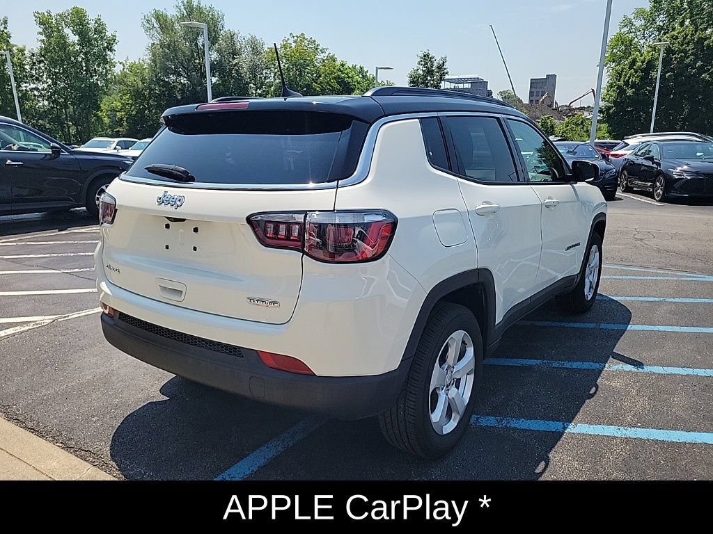 Used 2019 Jeep Compass Latitude w/ Popular Equipment Group AWD/4WD image 4