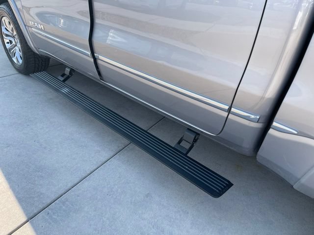 Used 2022 RAM 1500 Limited AWD/4WD image 15