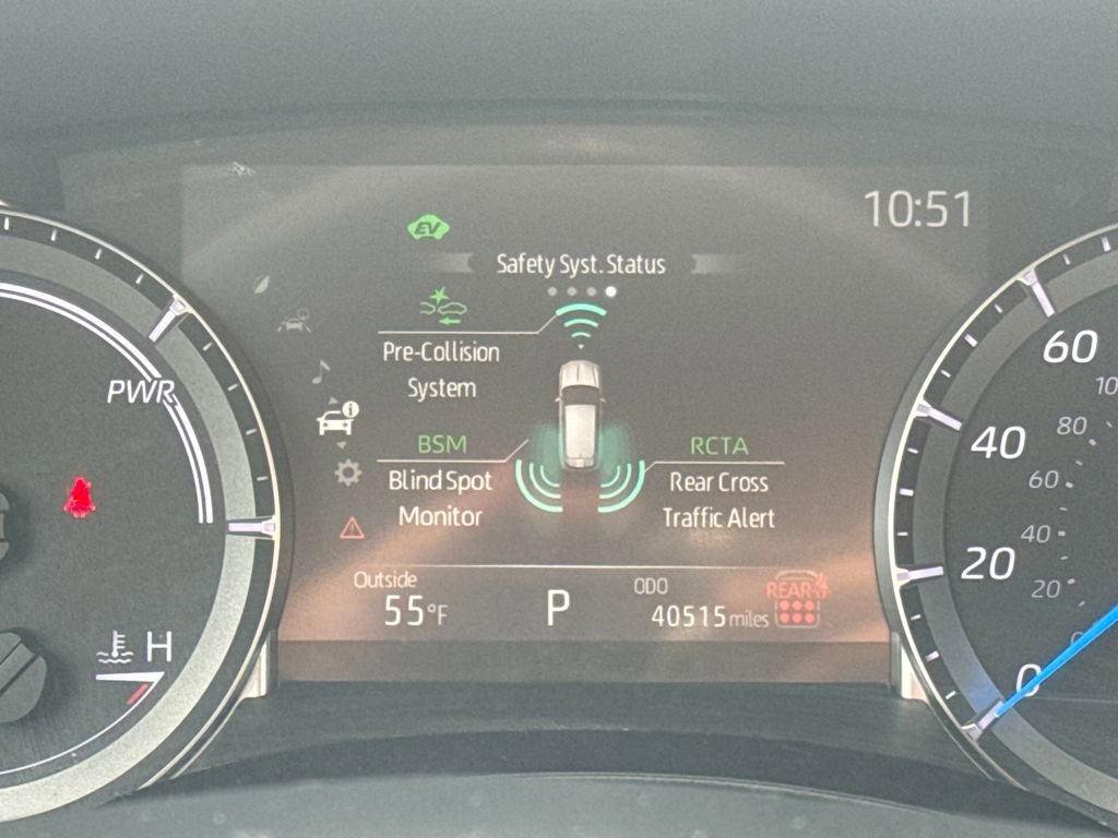 Used 2024 Toyota Highlander LE image 20