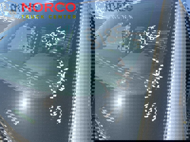 Used 2018 Chevrolet Silverado 2500 LT image 31