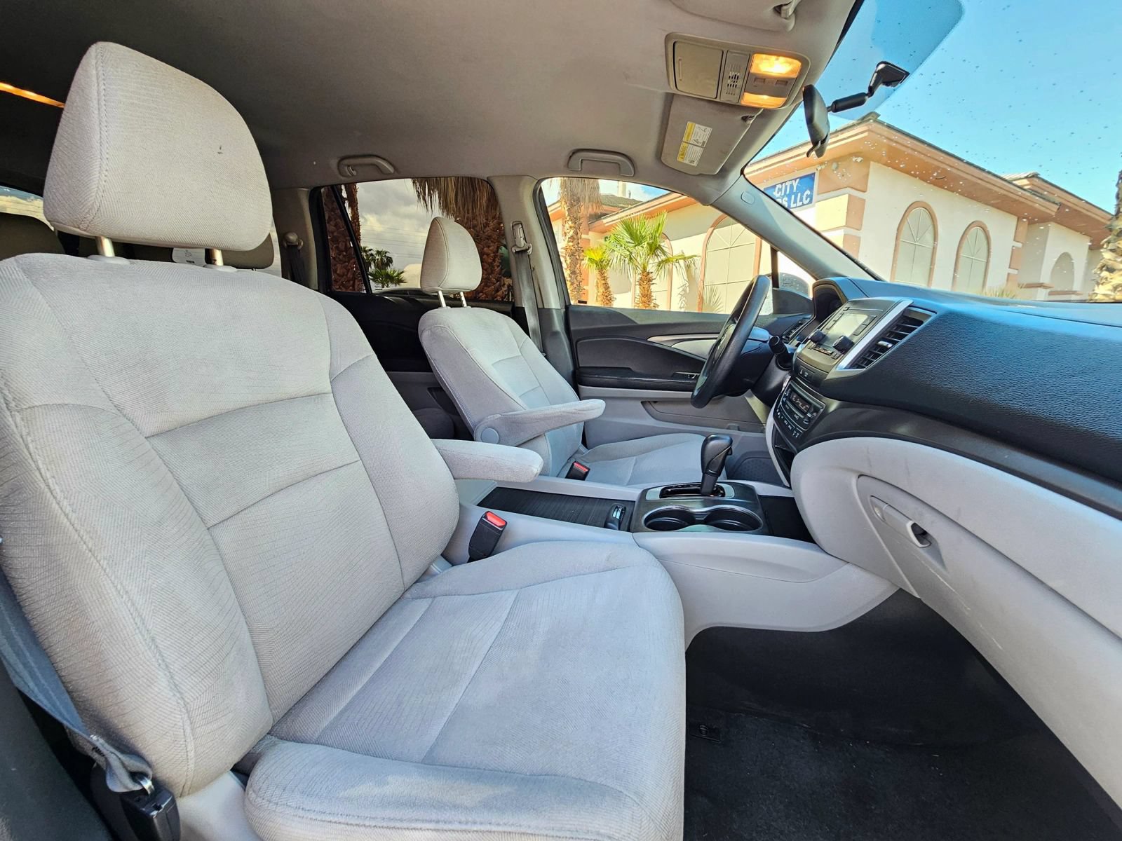 Used 2017 Honda Pilot LX image 18