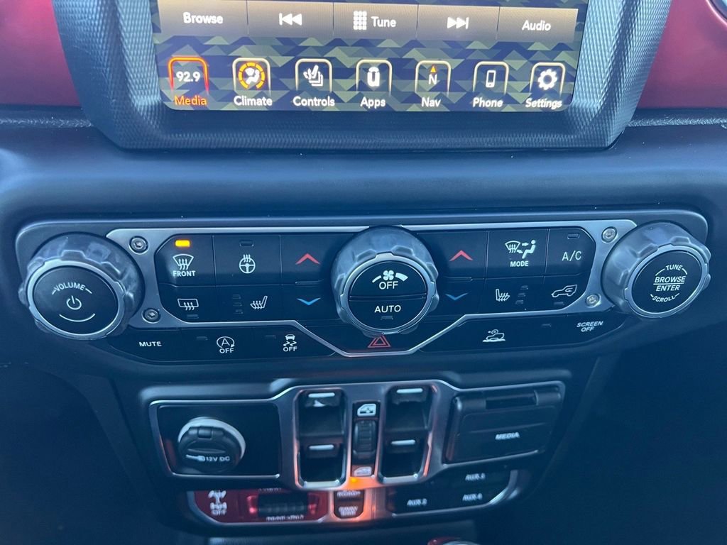 Used 2021 Jeep Gladiator Rubicon w/ Dual Top Group image 34