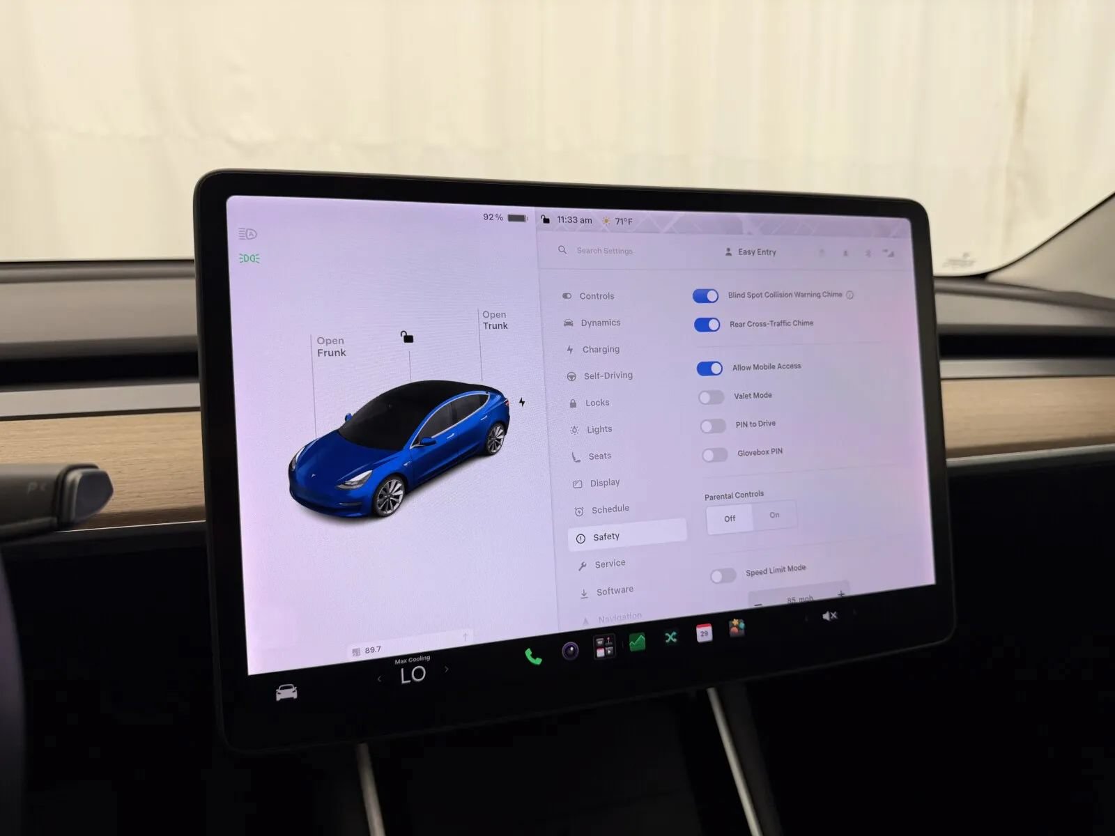 Used 2020 Tesla Model 3 Long Range AWD/4WD image 24