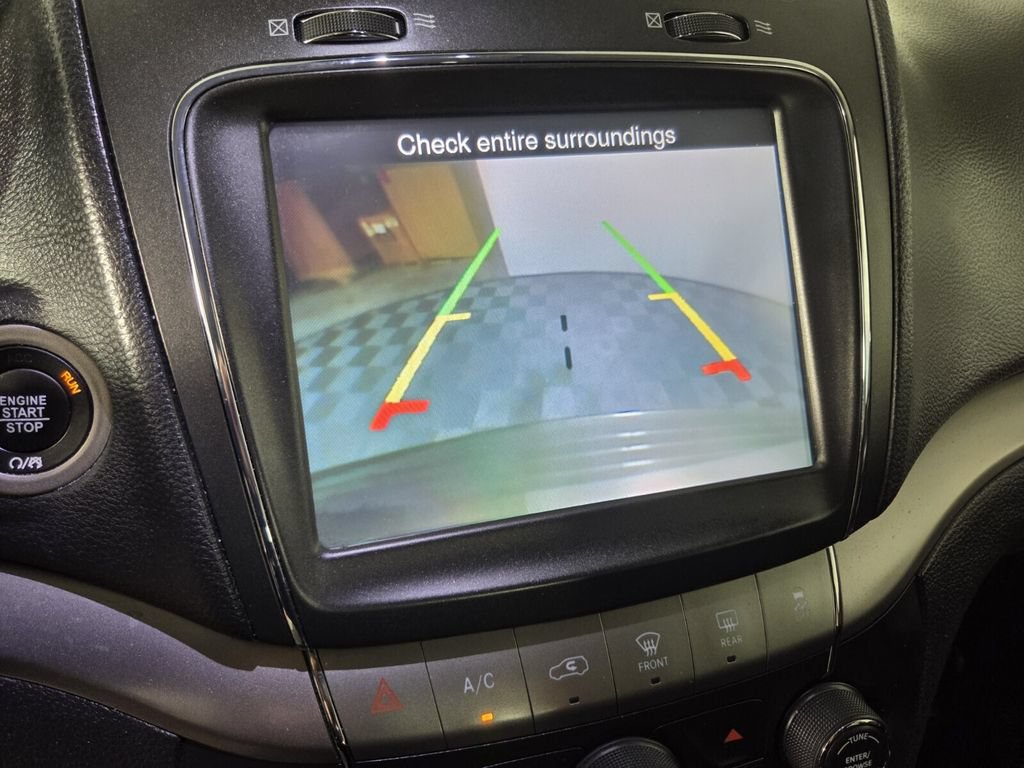 Used 2018 Dodge Journey Crossroad FWD image 11