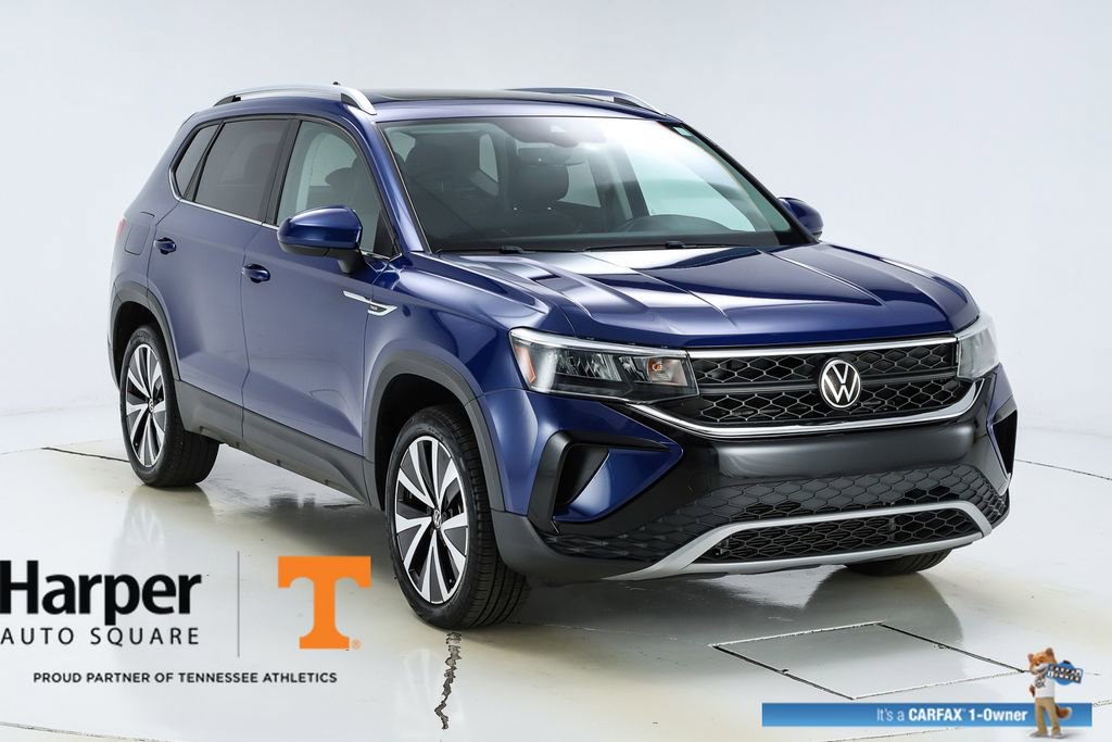 Used 2023 Volkswagen Taos SE w/ Panoramic Sunroof Package image 15