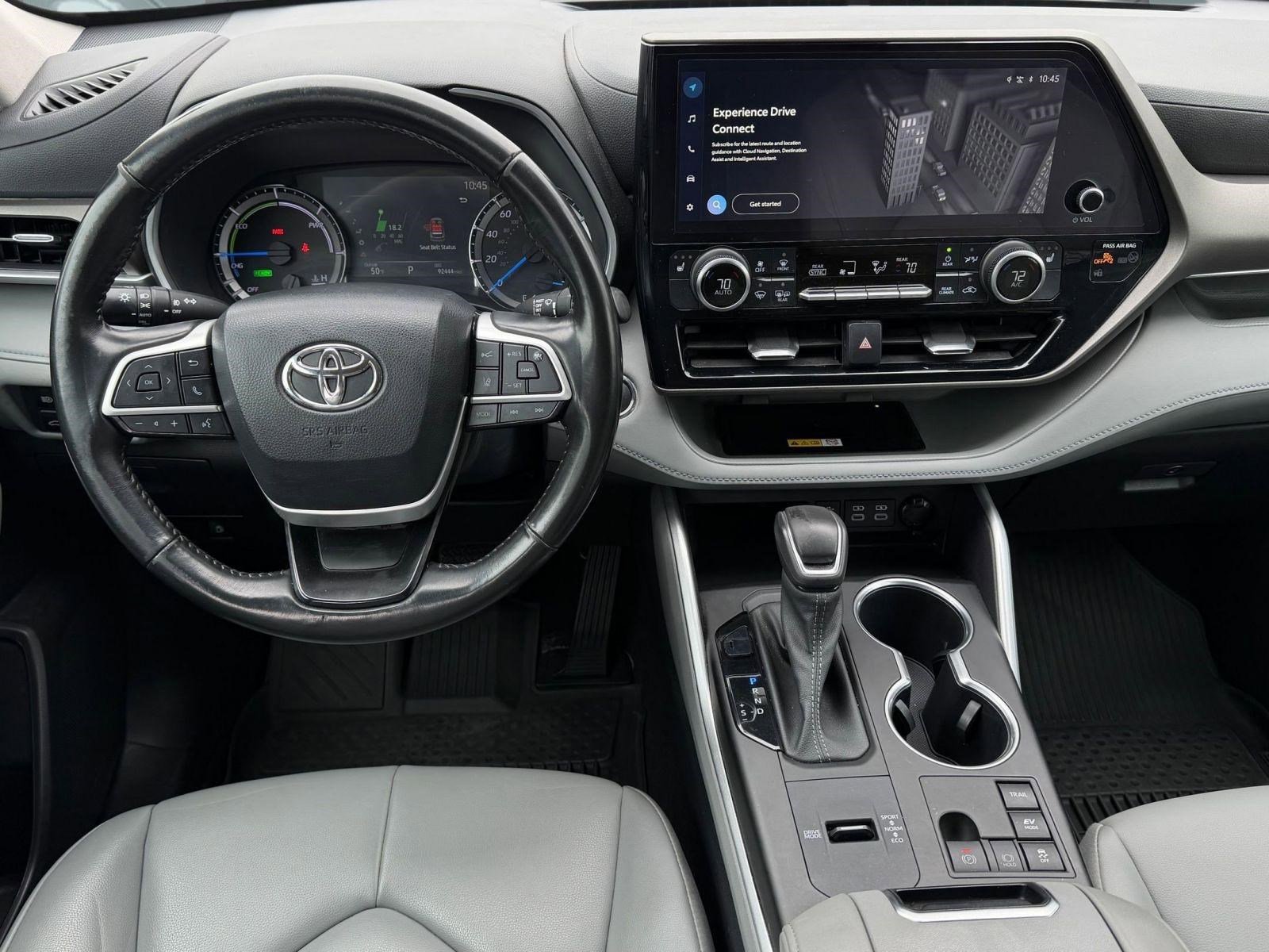 Used 2023 Toyota Highlander XLE image 27