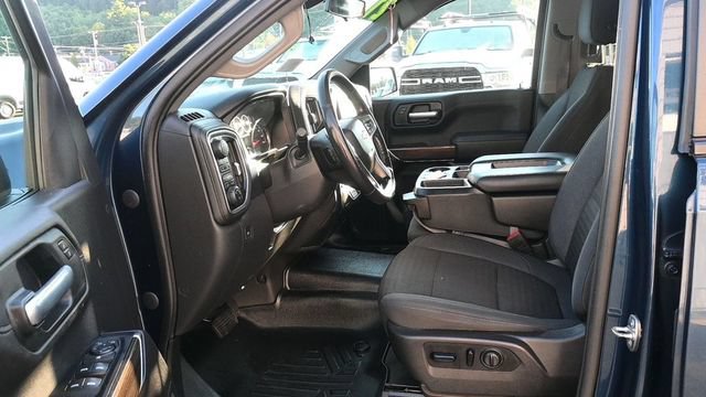 Used 2021 Chevrolet Silverado 1500 LT AWD/4WD image 7