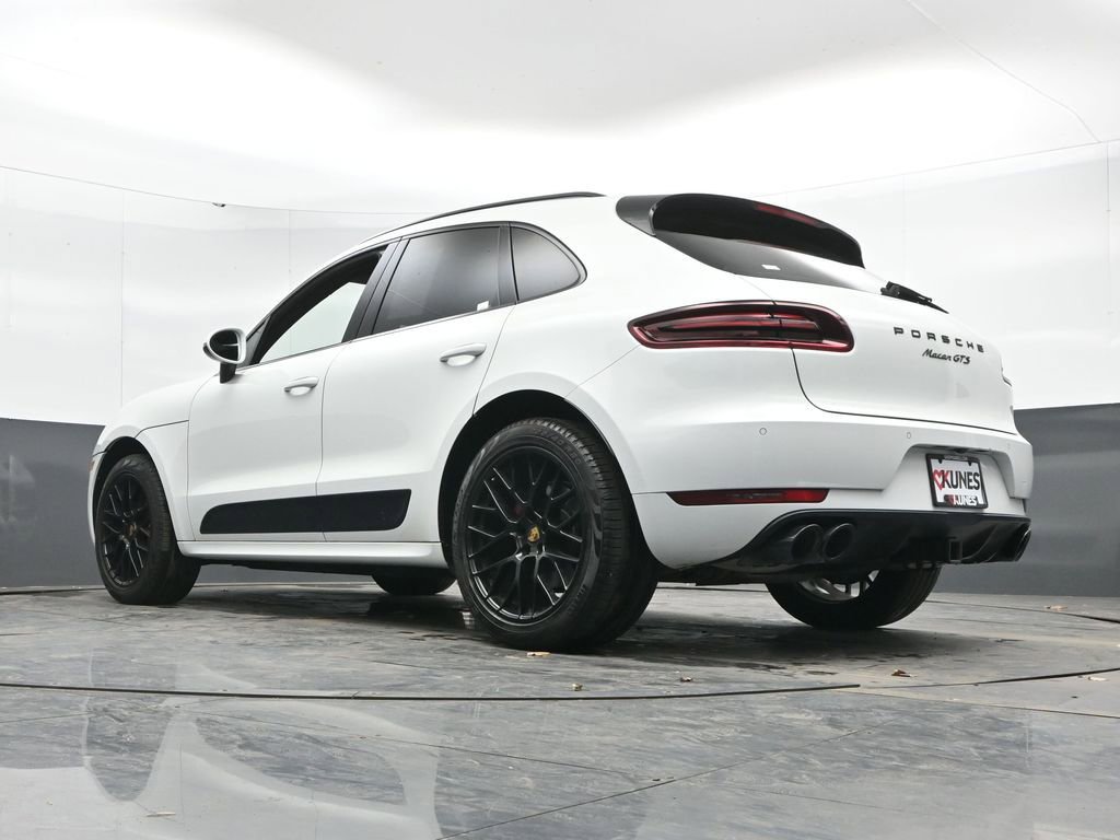 Used 2018 Porsche Macan GTS w/ Premium Package Plus image 47