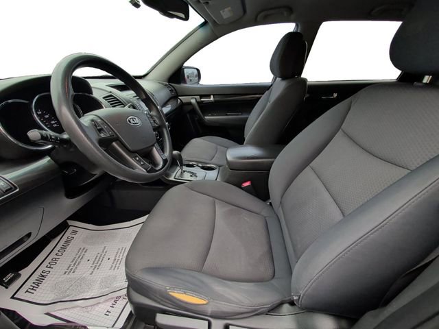 Used 2013 Kia Sorento LX w/ Convenience Pkg AWD/4WD image 9
