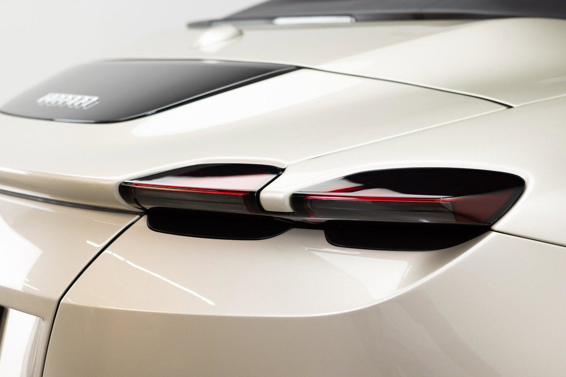 Certified 2024 Ferrari Roma Spider image 46