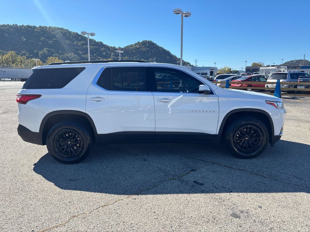 Used 2019 Chevrolet Traverse LT FWD image 6