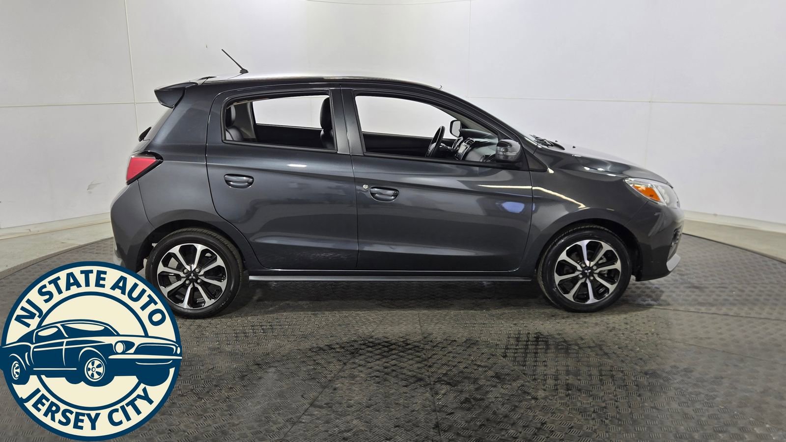 Used 2024 Mitsubishi Mirage Black Edition FWD image 8
