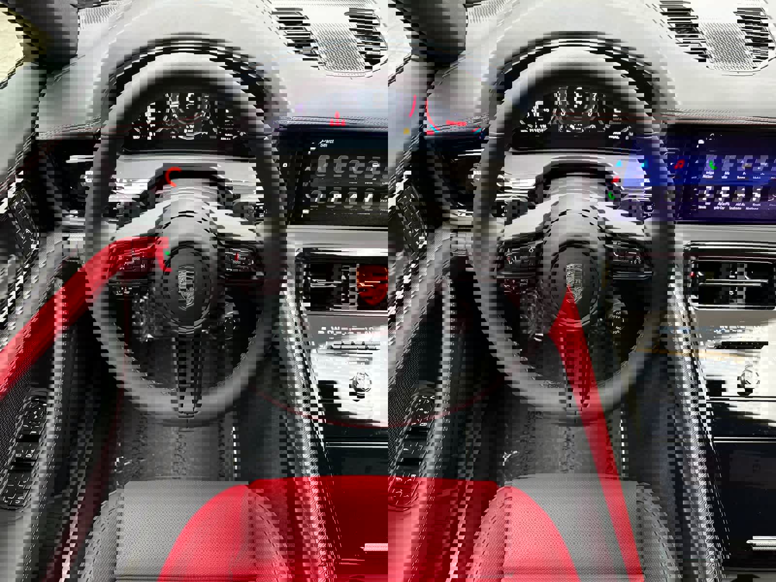 New 2026 Porsche Panamera image 15