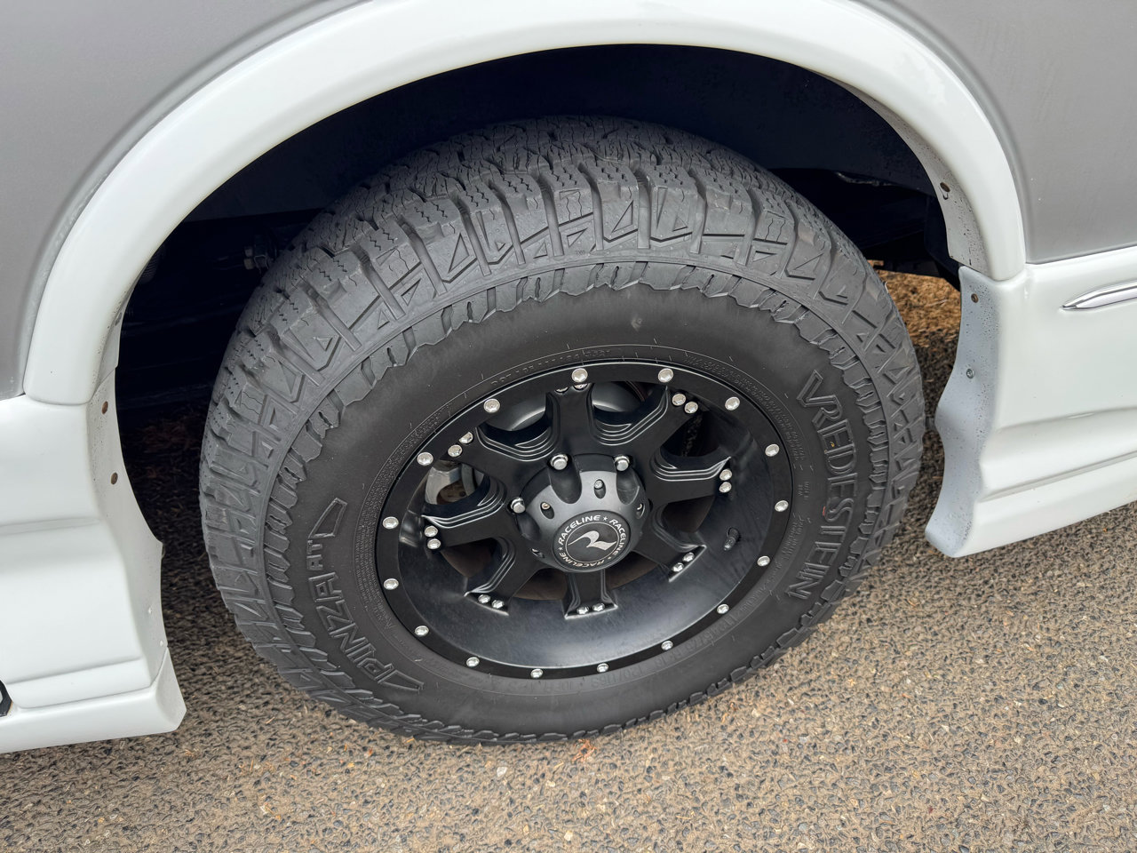 Used 2008 Chevrolet Express 1500 AWD w/ Preferred Equipment Group image 43