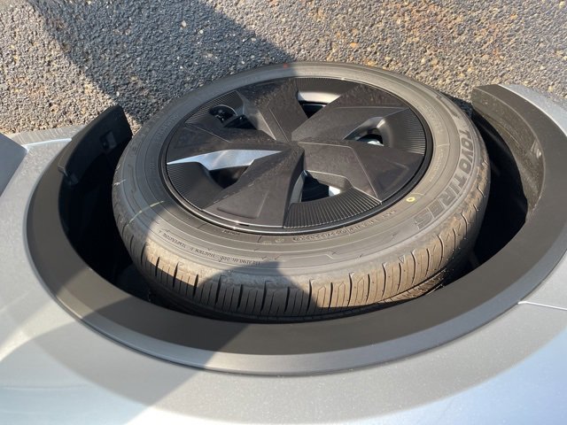 New 2026 Toyota Prius Plug-In Hybrid image 9