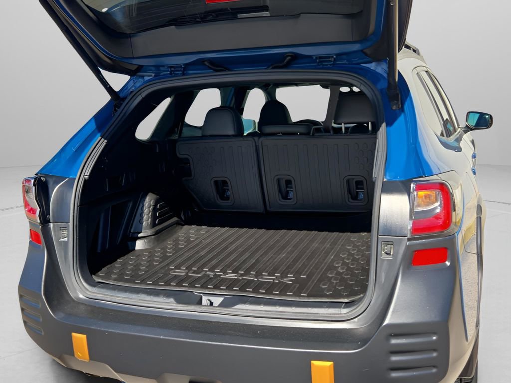 Used 2022 Subaru Outback Wilderness w/ Wilderness Package image 34