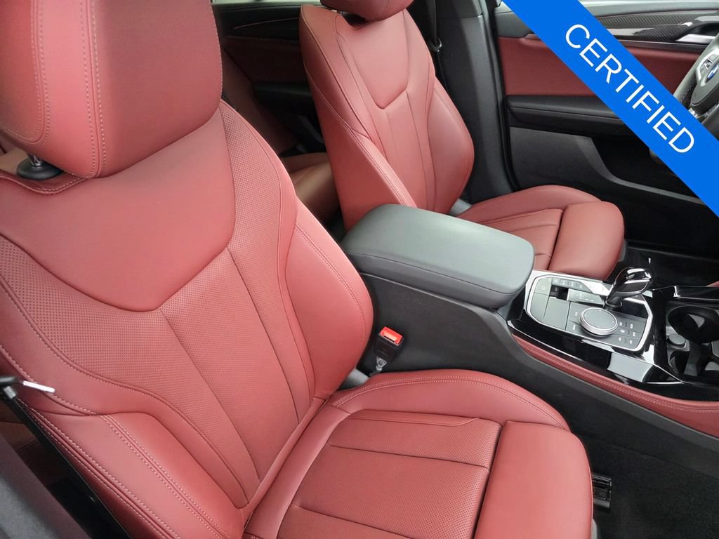 Certified 2025 BMW X4 M40i w/ Premium Package AWD/4WD image 28
