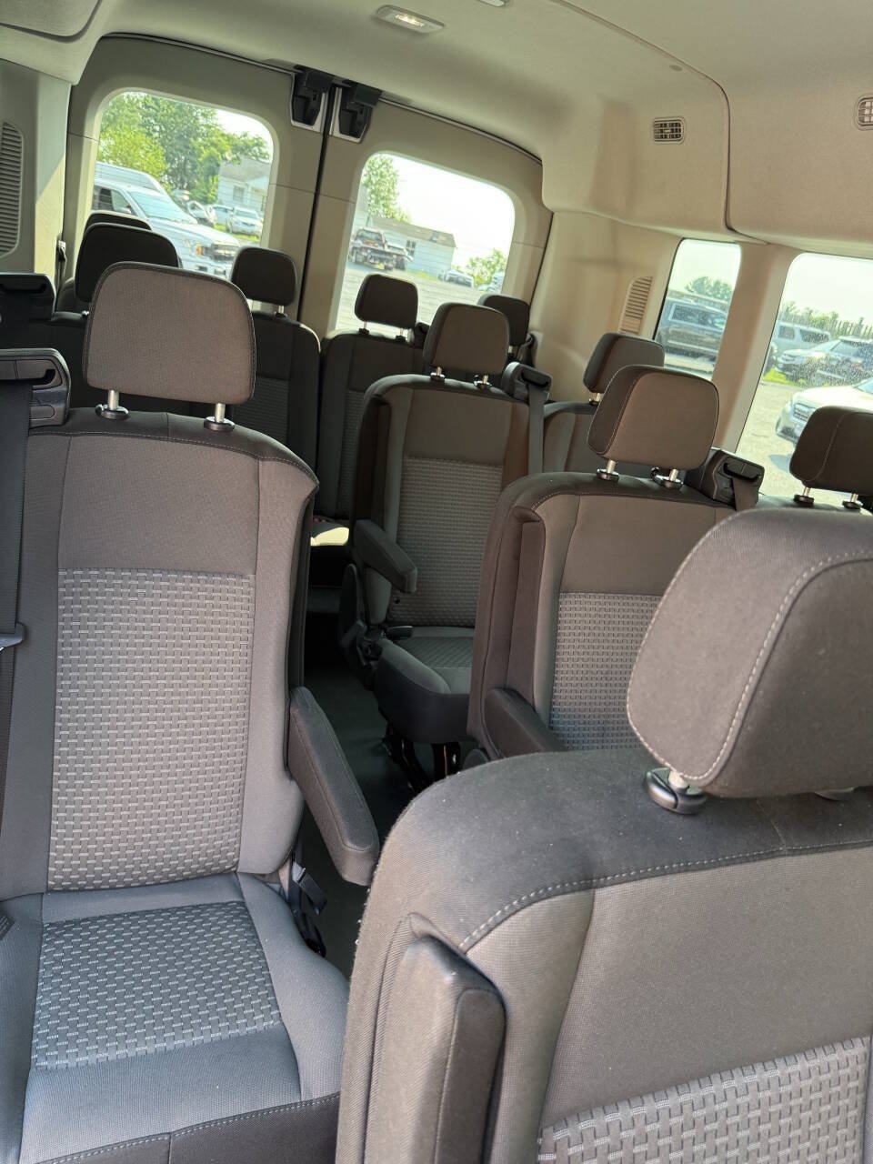Used 2025 Ford Transit 350 XLT RWD image 9