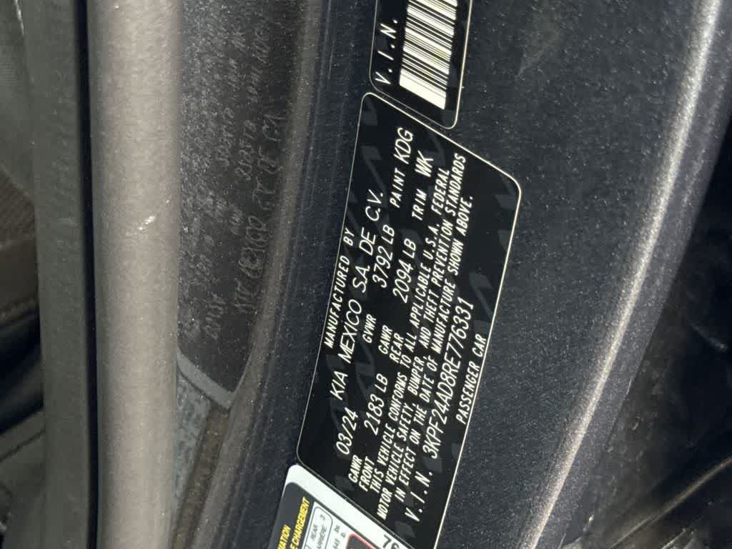 Certified 2024 Kia Forte LXS FWD image 29