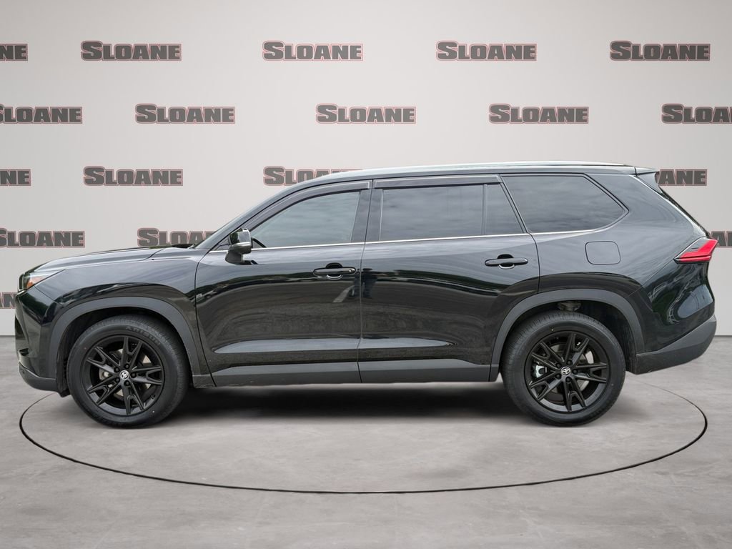 Used 2024 Toyota Grand Highlander AWD image 2