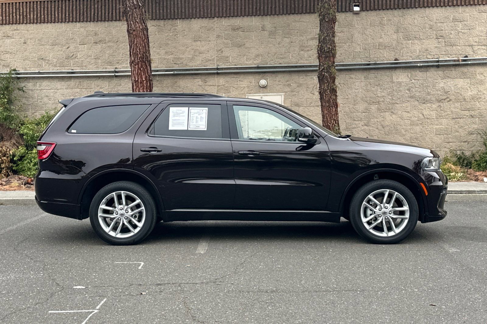 Used 2024 Dodge Durango GT AWD/4WD image 2