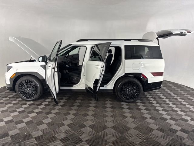 Used 2025 Hyundai Santa Fe Calligraphy FWD image 12