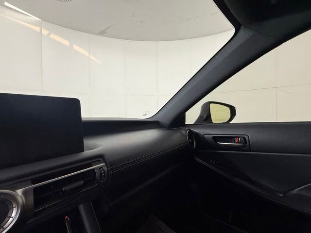 Used 2021 Lexus IS 350 F Sport w/ Accessory Package 2 RWD image 17