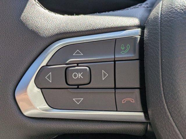 New 2026 Jeep Compass Latitude w/ Sun and Sound Group image 22