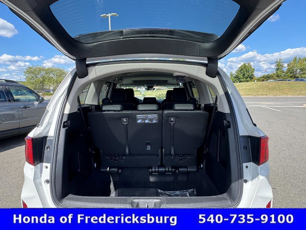 Certified 2026 Honda Odyssey EX-L image 11