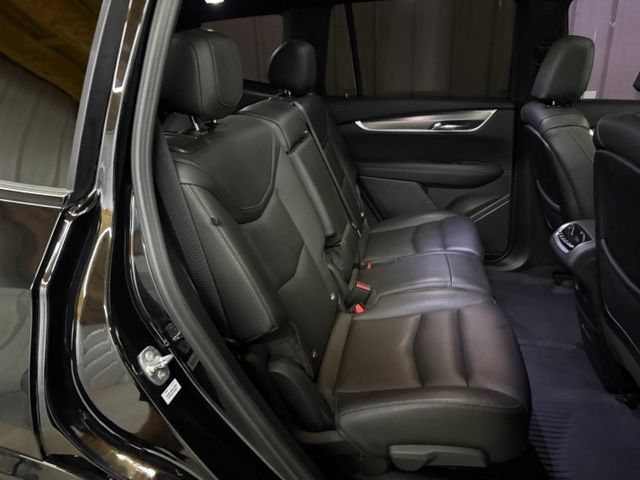 Used 2024 Cadillac XT6 Luxury w/ LPO, Floor Liner Package AWD/4WD image 25